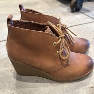 Sperry Heel Booties
